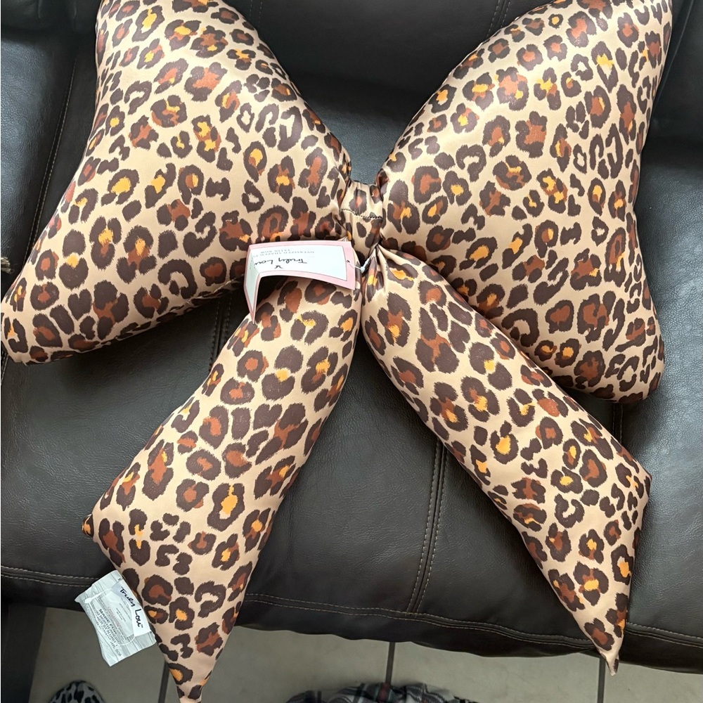 New Leopard Print Oversized Bow Pillow
